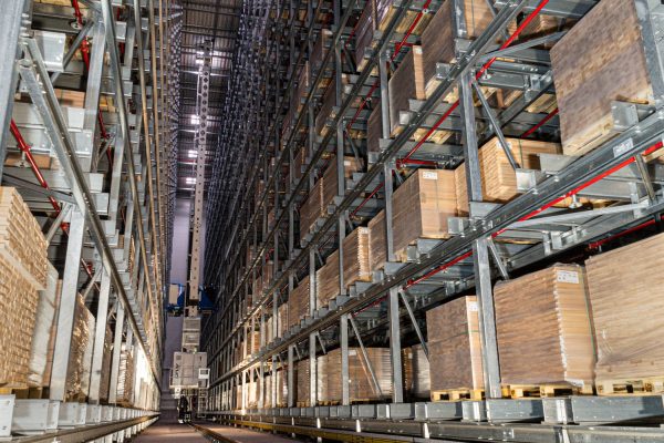 highbay warehouse inside